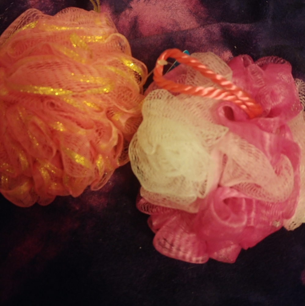 Mesh sponge has been sold - Picture 1 of 3